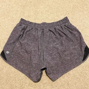 Lululemon Hotty Hot Short 4 inch